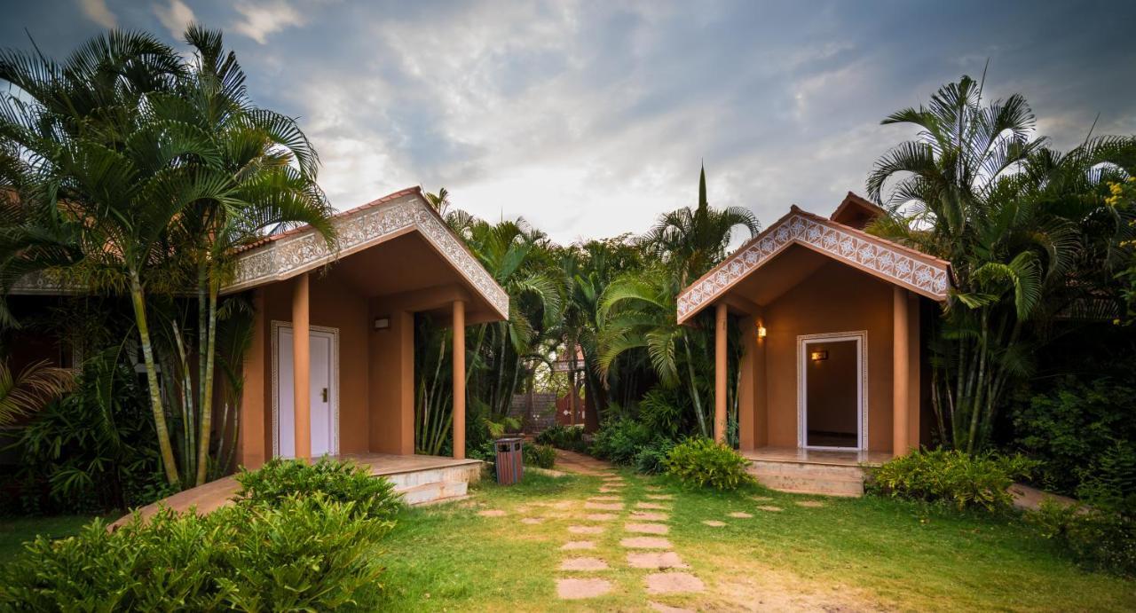 Vijayshree Resort&Heritage Village Hampi Buitenkant foto