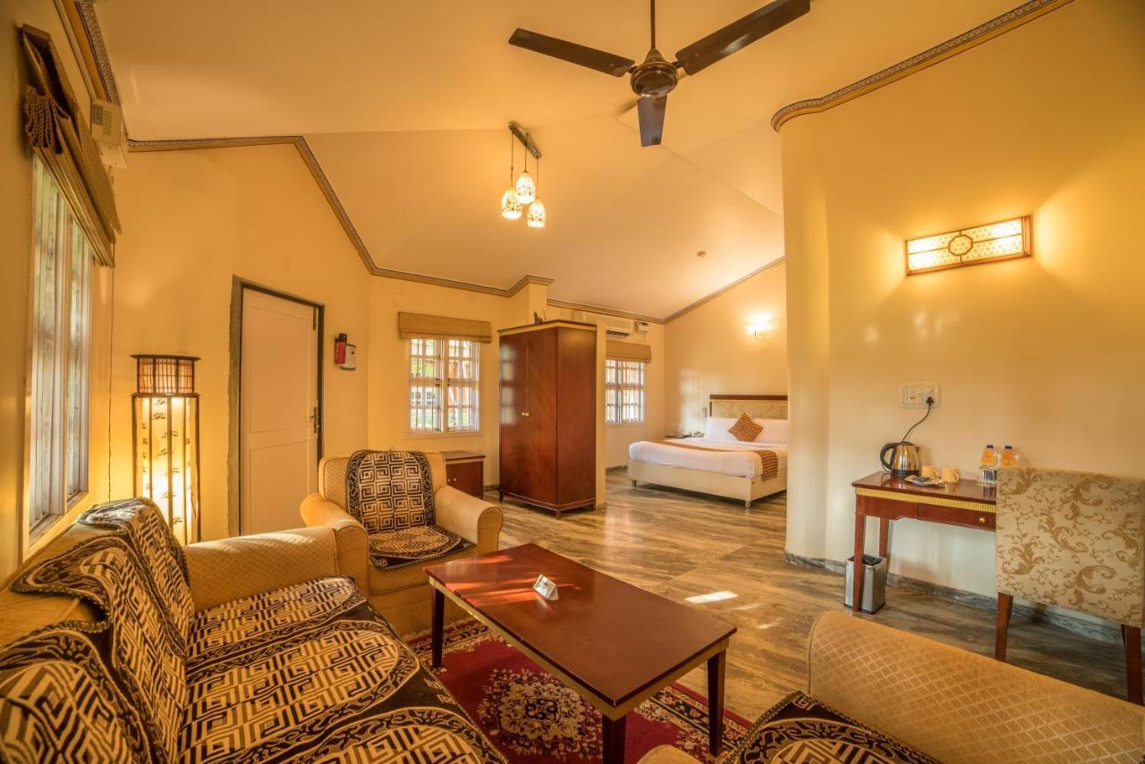 Vijayshree Resort&Heritage Village Hampi Buitenkant foto