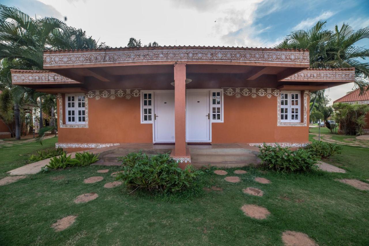 Vijayshree Resort&Heritage Village Hampi Buitenkant foto