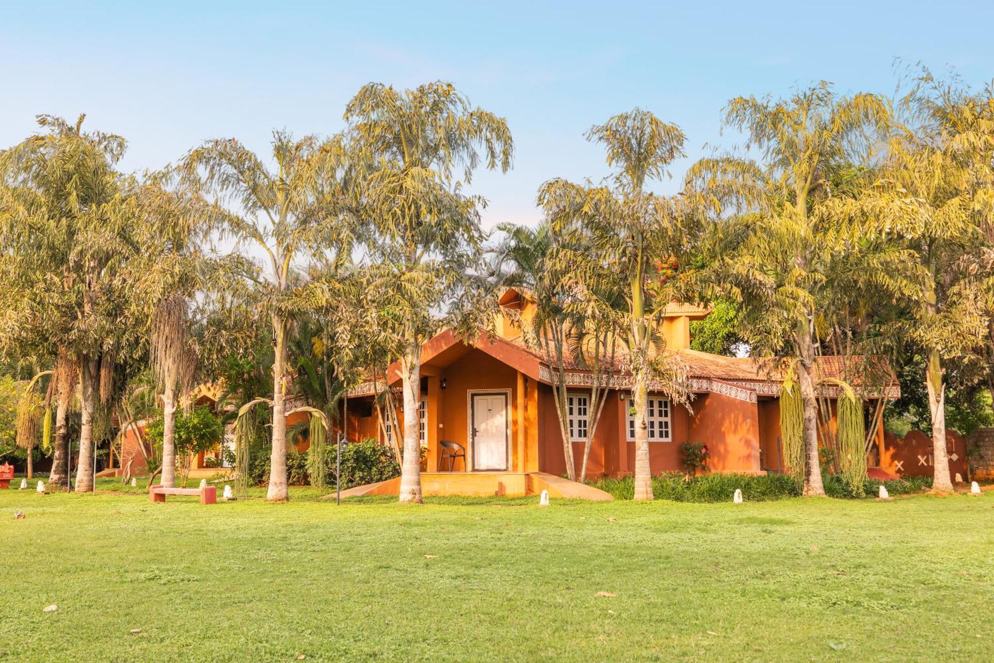 Vijayshree Resort&Heritage Village Hampi Buitenkant foto