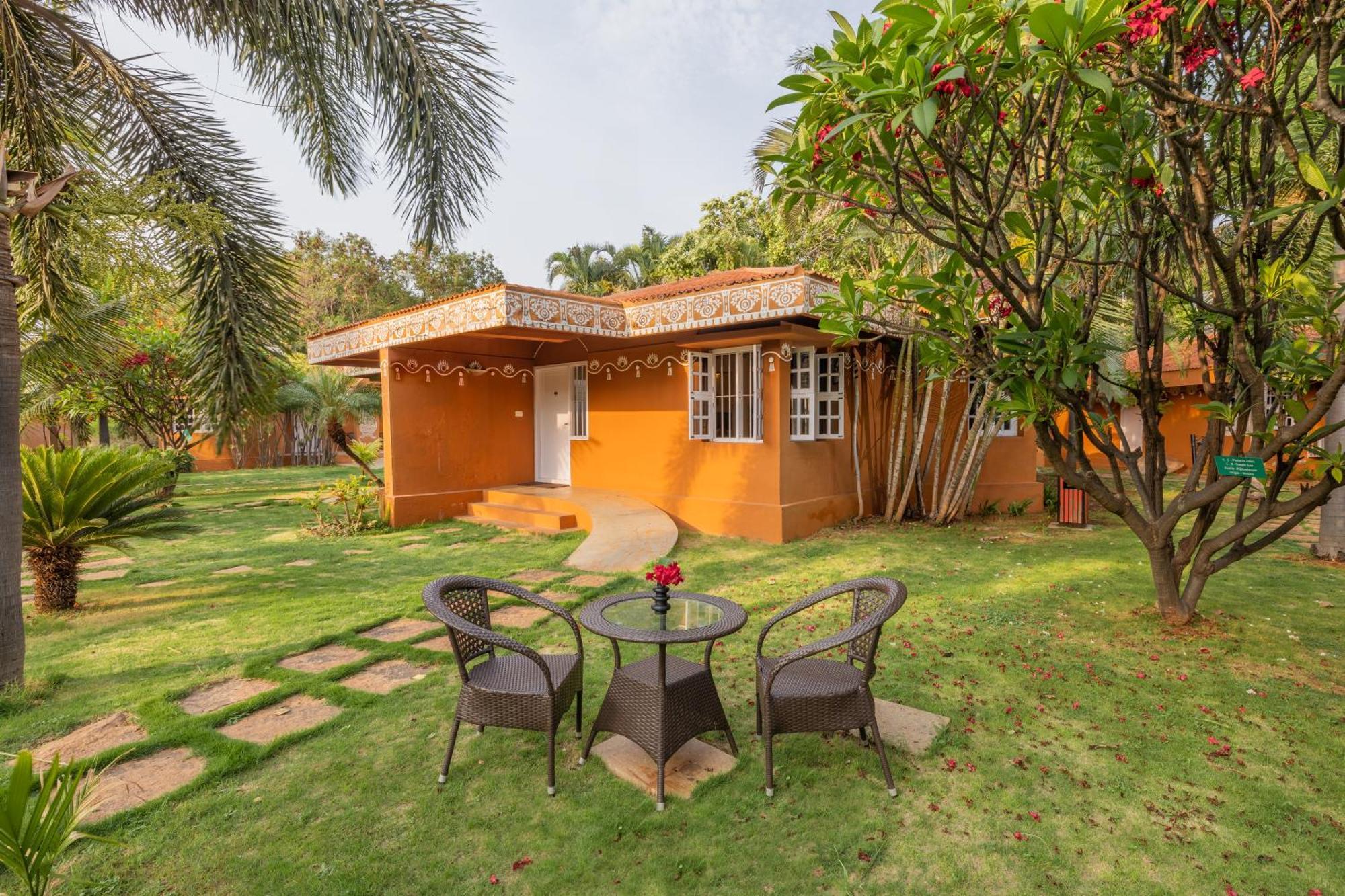 Vijayshree Resort&Heritage Village Hampi Buitenkant foto